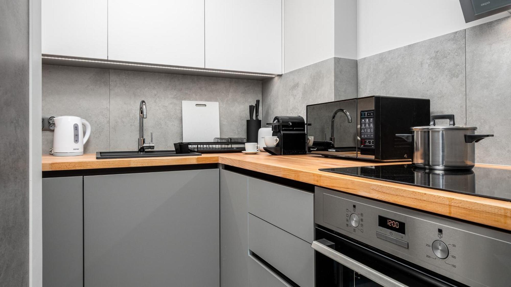 Zlota Apartments City Centre By Sun & Snow Warschau Buitenkant foto