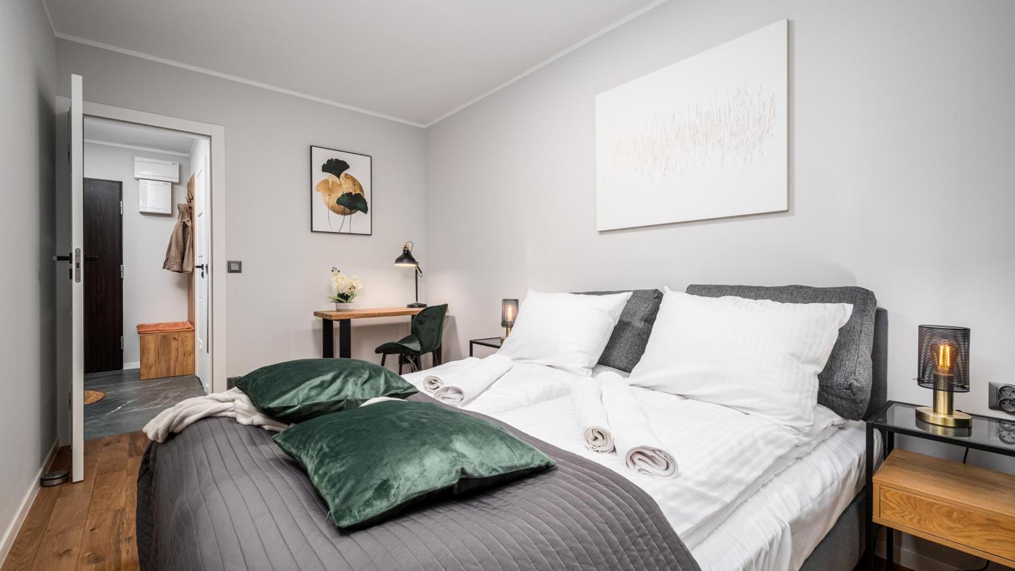 Zlota Apartments City Centre By Sun & Snow Warschau Buitenkant foto